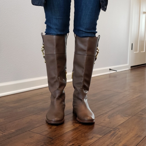 COACH brown leather knee lenght boots - Picture 2 of 10